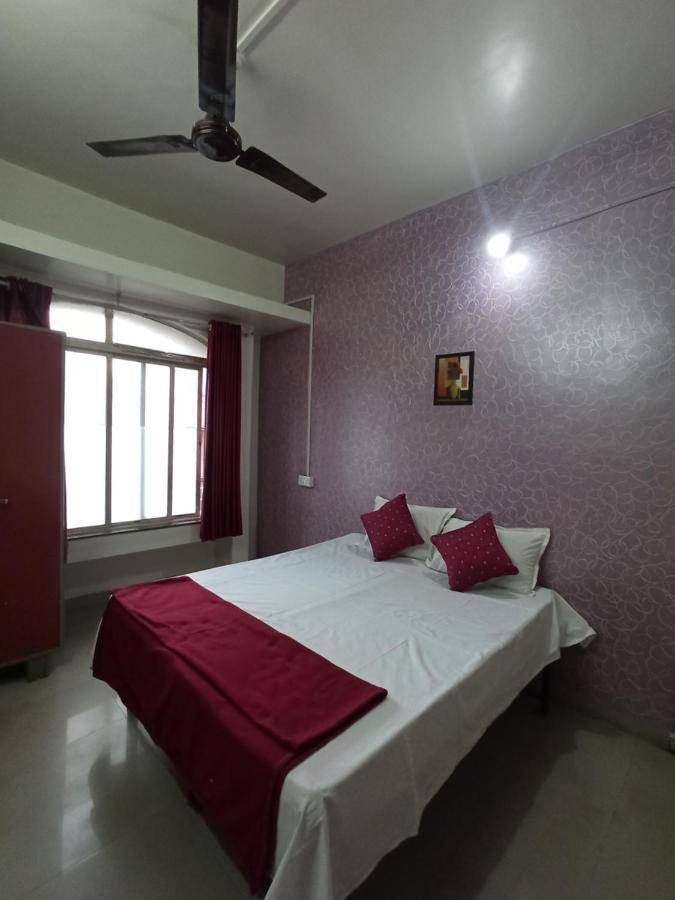 Malwade Motels Pune Bagian luar foto