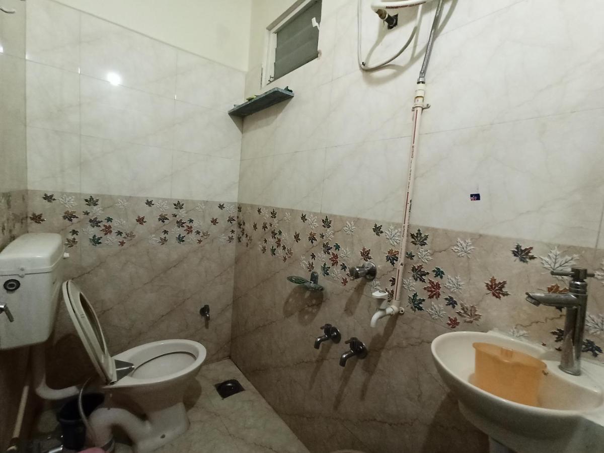 Malwade Motels Pune Bagian luar foto